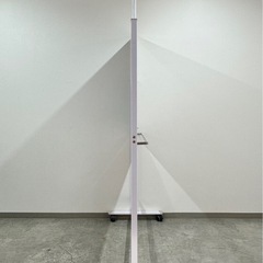 SNT725 ホワイトボード キャスター付 事務用品 オフィス 回転 120×90cm 中古の画像