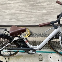 仮面ライダーフォーゼ 16インチキッズ自転車 (ホワイト) (価格