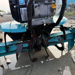 【福岡県みやま市】クボタ 管理機 TMS30 菜さい 耕幅650mm 耕うん機 2馬力 小型 耕耘機 家庭菜園 畑 野菜 ガソリン KUBOTA  商品説明	 画像・各項目・商品説明をすべてご覧いただきご納得のうえでの入をお願いします。 現状での販売のため、現物確認してからご入札をお願い致します。 弊社ではメンテナンス、部品交換は行っておりません。 弊社では「店頭との併売」を行っております。 万が一ご入札と同時間帯に店頭で売れた場合は、ご入札をキャンセルさせていただく場合がございます。 何卒ご理解くの画像