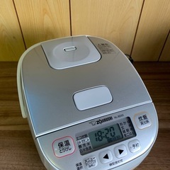 ✅象印マイコン炊飯ジャー✅ ✅NL-BD05✅