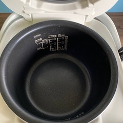 ✅象印マイコン炊飯ジャー✅ ✅NL-BD05✅の画像