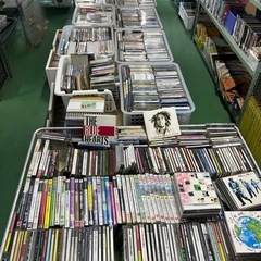 【大セール❕】音楽CD、ゲームCD一個100円、DVD全部半額150円～の画像