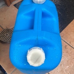 灯油　ポリタンク　18L　の画像