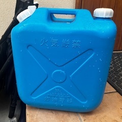 灯油　ポリタンク　18L　の画像