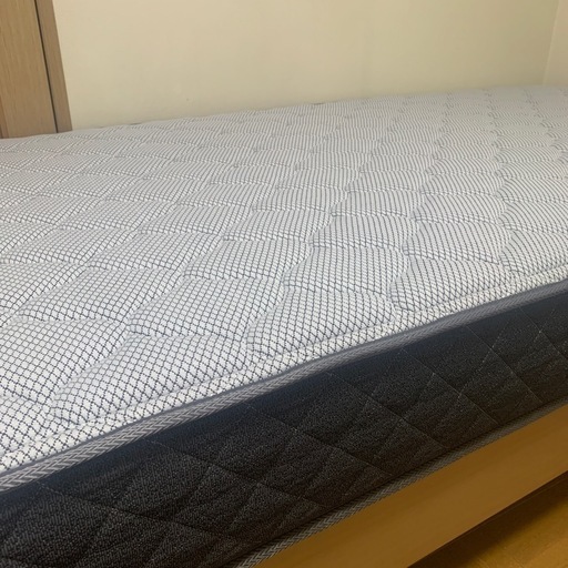 ほぼ新品】【ニトリ】シングルマットレス(FZ001)