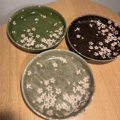 桜　模様　　少し深めのお皿　3枚セットの画像