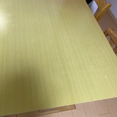 ダイニングテーブル　イス4脚　早い方優先　4000円ですの画像
