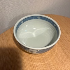 丼やうどん皿　の画像