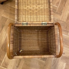 ラタン収納箱の画像