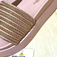 未使用に近い❣️レディース　ラメ　厚底
の画像