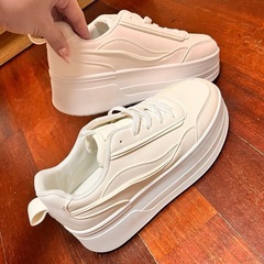 シューズ 24.5cmの画像