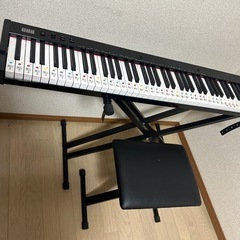 電子ピアノの画像