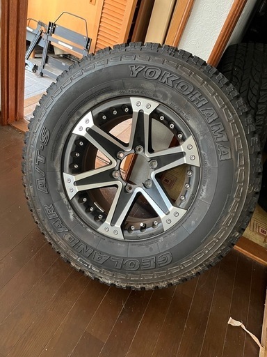 Weds MUD VANCE 01　ウェッズ マッド ヴァンス 16インチ 6穴 8J+5 p.c.d.139.7　4本 ヨコハマ ジオランダー A/T-S 275/70/16 ランクル パジェロ プラド
