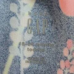 BABY GAP 水着ラッシュガードの画像