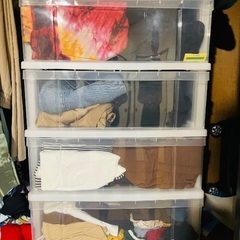 衣装ケース4段　購入者決まりました。