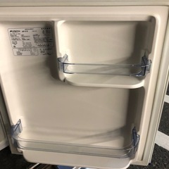 一人暮らし用、小型冷蔵庫の画像