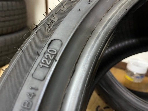 ATR SPORTS 255/35r19 　タイヤ　バリ山