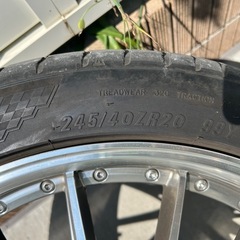 値下げ‼️20インチ　ホイールタイヤ付き　4本セット‼️の画像