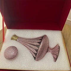 トラディションブランデー スワロフスキー ピンク
の画像