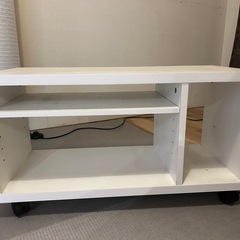 テレビ台の画像