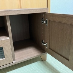 テレビボードの画像