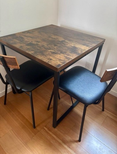【3点セット】美品！ダークブラウンのダイニングテーブル＋チェア２つ