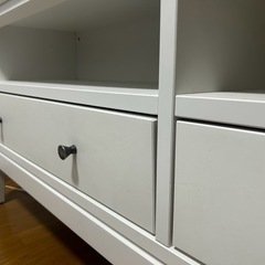 IKEAテレビ台の画像