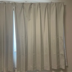 決まりました。美品 遮光カーテン  2枚 レースカーテン 2枚 の4枚セット  幅103cm  丈136cm の画像
