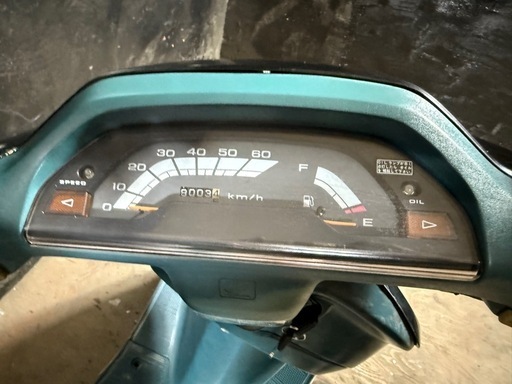 ★支払総額2.8万円★買取強化中！ なんでも買取ます！ ホンダ タクト 黒 AF24 人気のタクト！ 2ストのためオイル注ぎ足すだけ！ バッテリー新品！ カスタムベースに♪