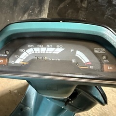★支払総額2.8万円★買取強化中！ なんでも買取ます！ ホンダ タクト 黒 AF24 人気のタクト！ 2ストのためオイル注ぎ足すだけ！ バッテリー新品！ カスタムベースに♪
の画像
