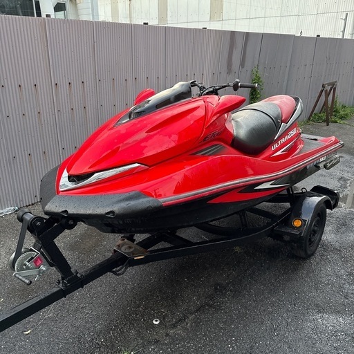 Kawasaki ULTRA 250X ジェットスキー