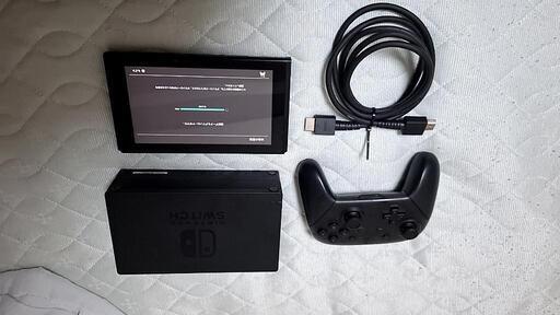 任天堂Switch　ゲーム機本体+付属品