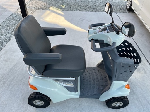 スズキセニアカーET4D7