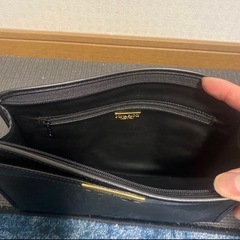 ニナリッチ　クラッチバッグの画像