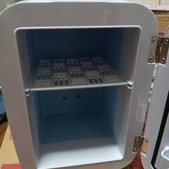 小型冷蔵庫の画像