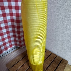 使い捨て紙コップ　の画像