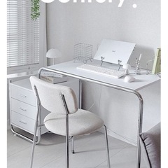 Mid Century Modern デスク
の画像