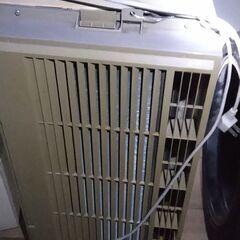 ハイアール⭐ｳｲﾝﾄﾞｴｱｺﾝ⭐正常動作品（外装割れにつき激安特価）の画像
