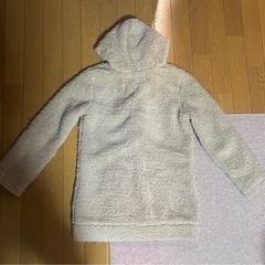 モコモコ上着の画像