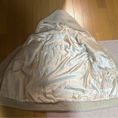 モコモコ上着の画像