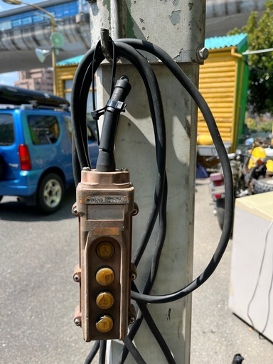 水圧式高所作業台4.5m 12Vバッテリー駆動