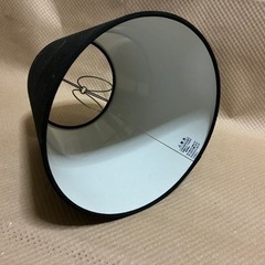 黒のランプシェイドの画像