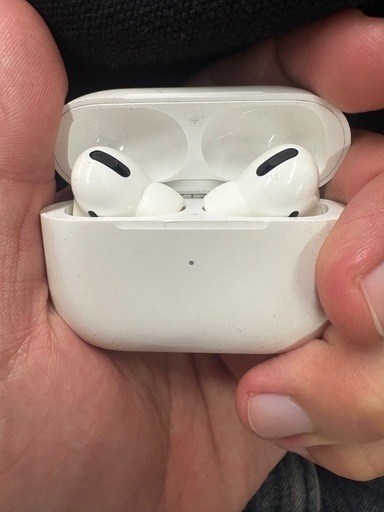 AirPods 第二世代