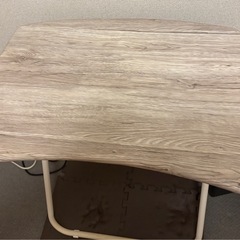 折りたたみテーブル