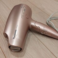 パナソニックナノイードライヤーEH-NA93の画像