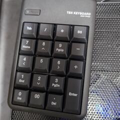 パソコンガジェット　周辺機器　マウス　テンキー　ノートパソコンクーラースタンド　マウスパットの画像