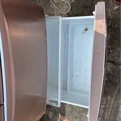 即決　冷蔵庫　500L 大家族　中川区　中古現場動作品です。　早い者勝ちの画像