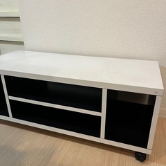 テレビ台の画像