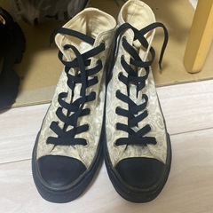 ベージュ柄スニーカー