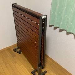 折りたたみベッドの画像